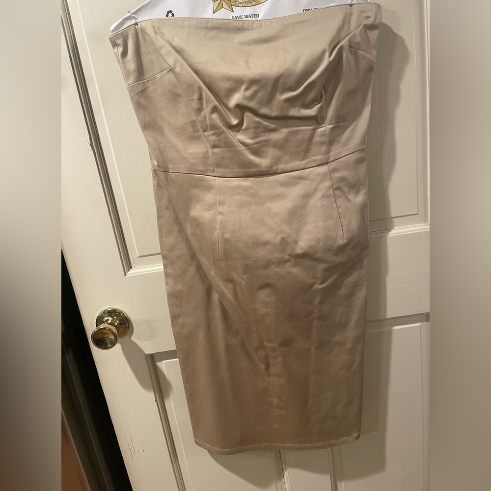 Strapless dress